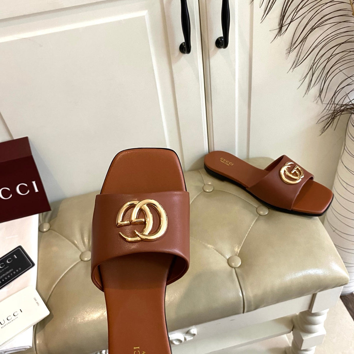 GUCCI 26S SLIDES IN BROWN CALFSKIN mysite