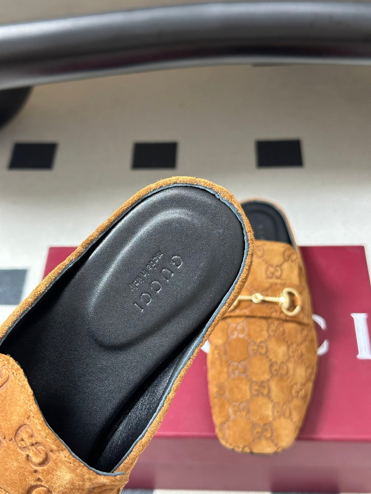 GUCCI 26S HORSEBIT LOAFER MULES IN MEDIUM BROWN SUEDE mysite