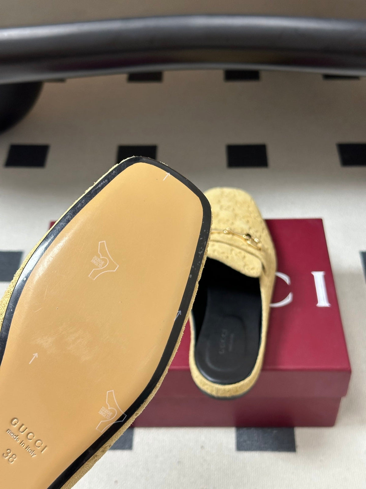 GUCCI 26S HORSEBIT LOAFER MULES IN BEIGE SUEDE mysite