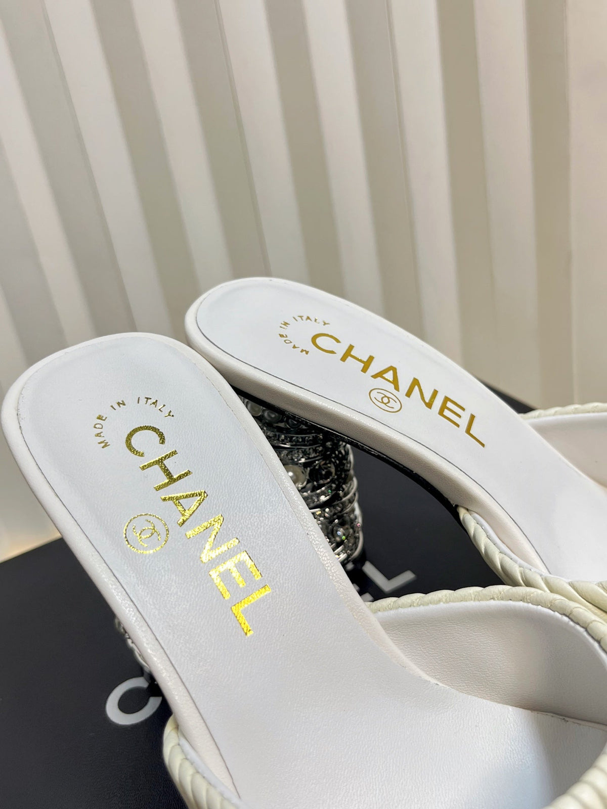 CHANEL 26S EMBELLISHED HEELED SANDALS 80 MM IN WHITE LAMBSKIN mysite
