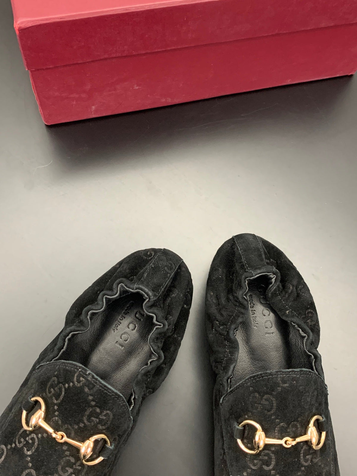GUCCI 26S LOAFERS IN BLACK SUEDE mysite
