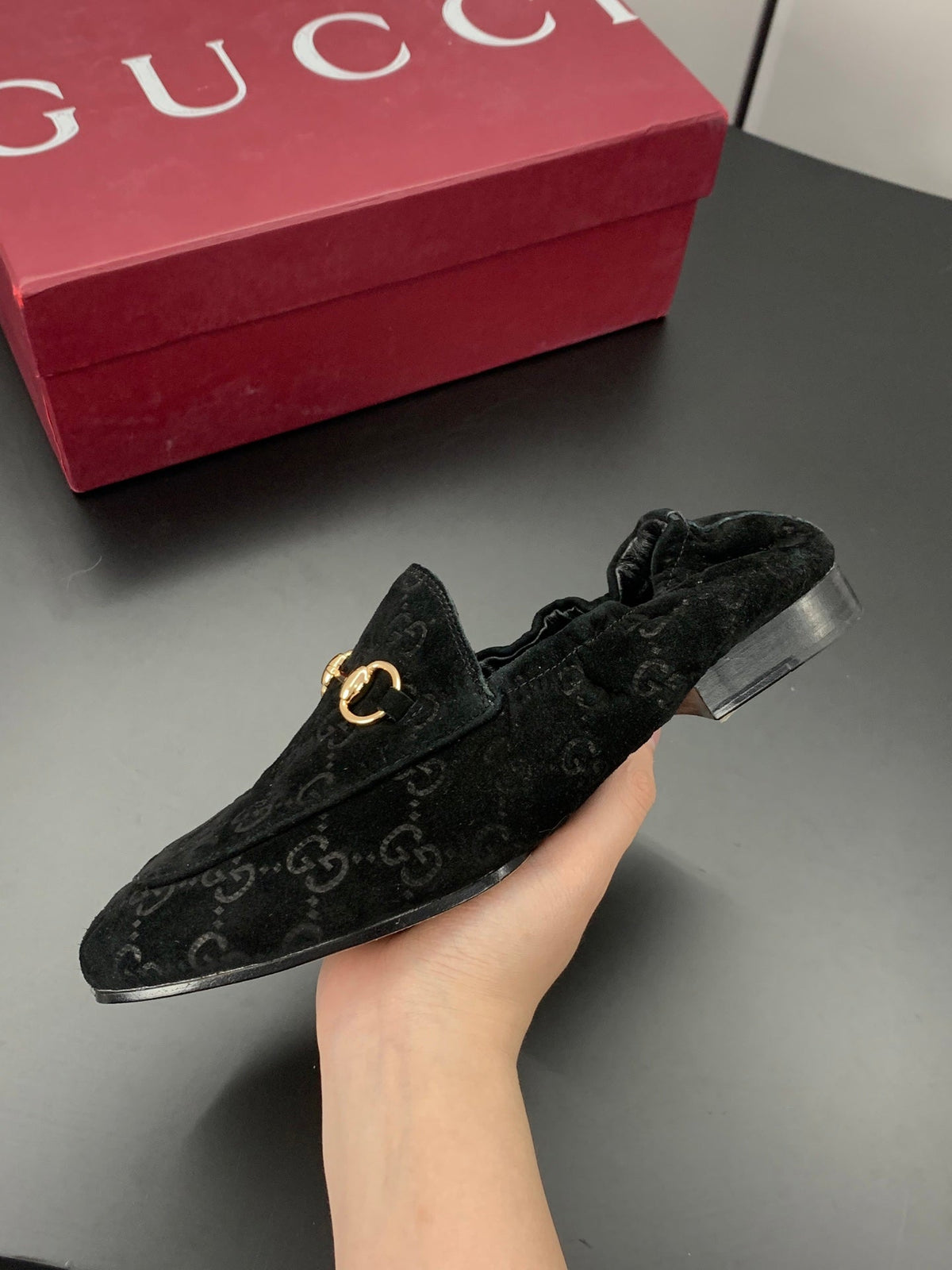GUCCI 26S LOAFERS IN BLACK SUEDE mysite