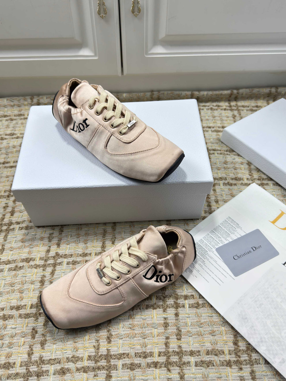 DIOR 26S LOW TOP SNEAKERS IN LIGHT PINK SATIN DIOR LOGO mysite