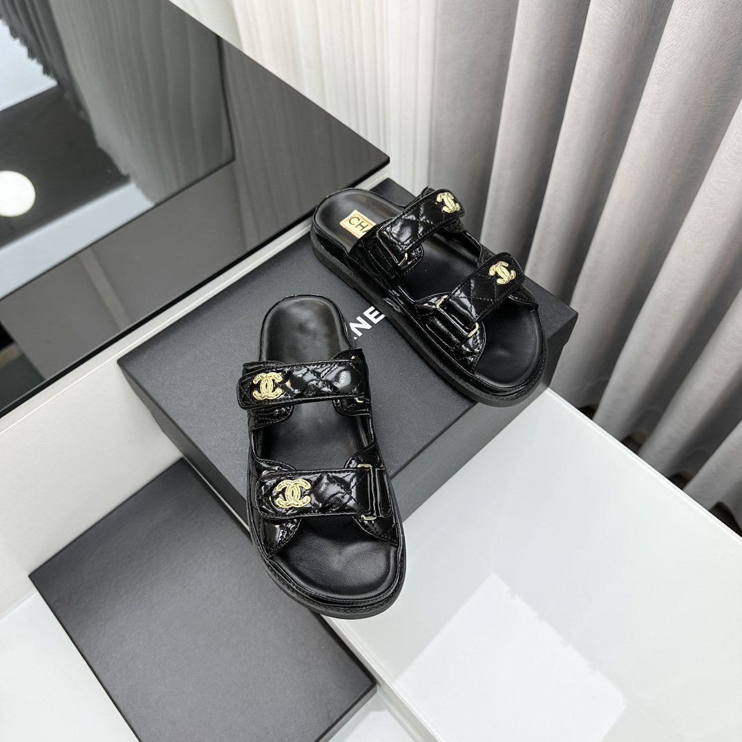 DAD SANDALS BLACK PATENT LAMBSKIN MULES mysite