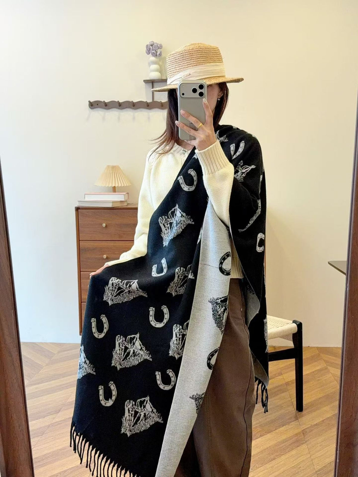 Worth the Hype – The Ultimate Winter Scarf-007 Lxucase