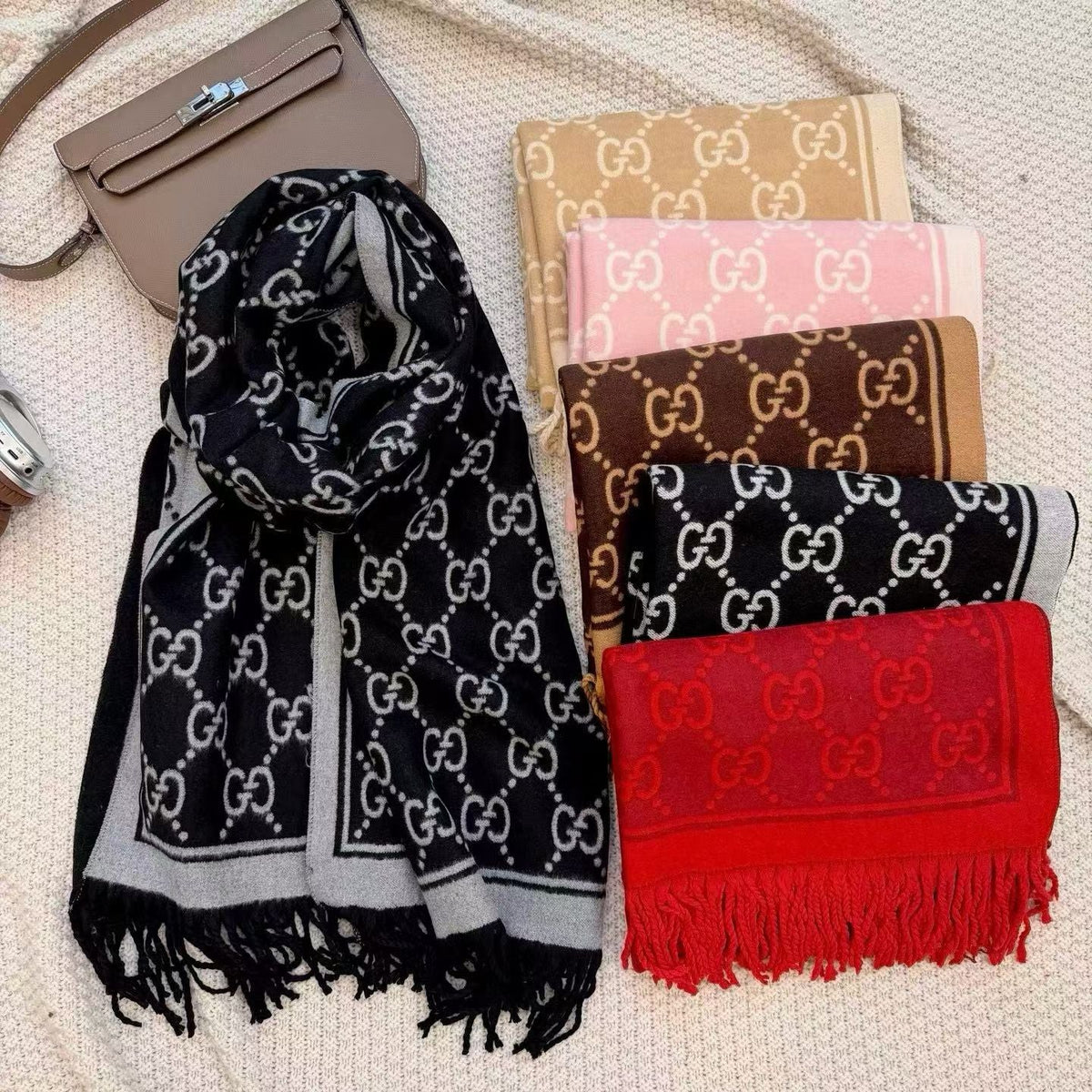 Worth the Hype – The Ultimate Winter Scarf-008 Lxucase
