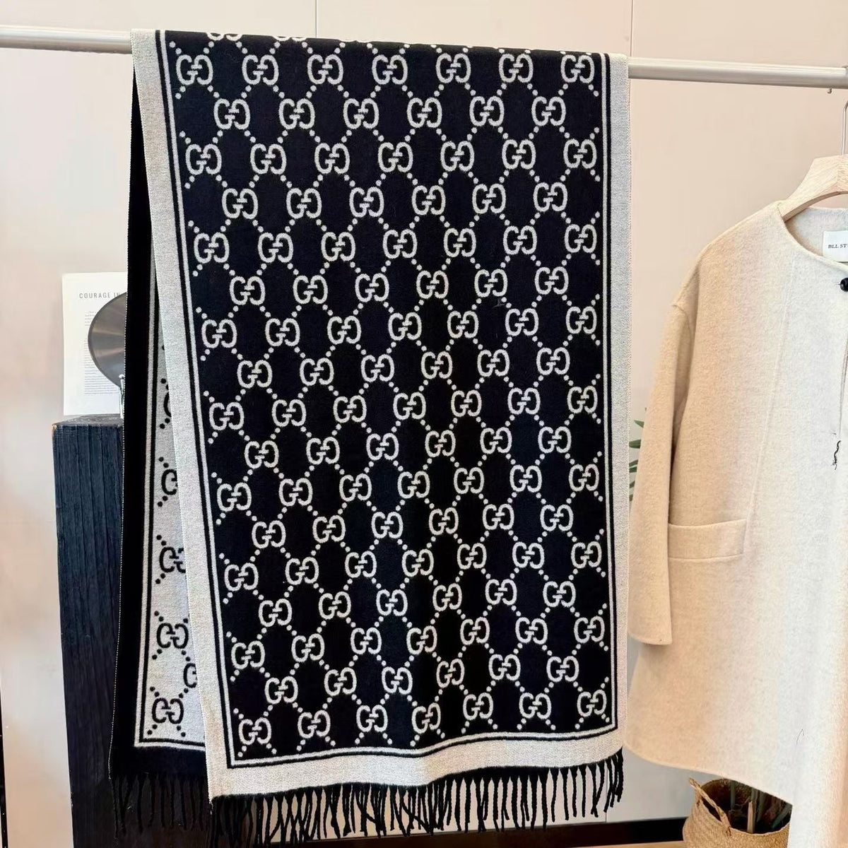 Worth the Hype – The Ultimate Winter Scarf-008 Lxucase