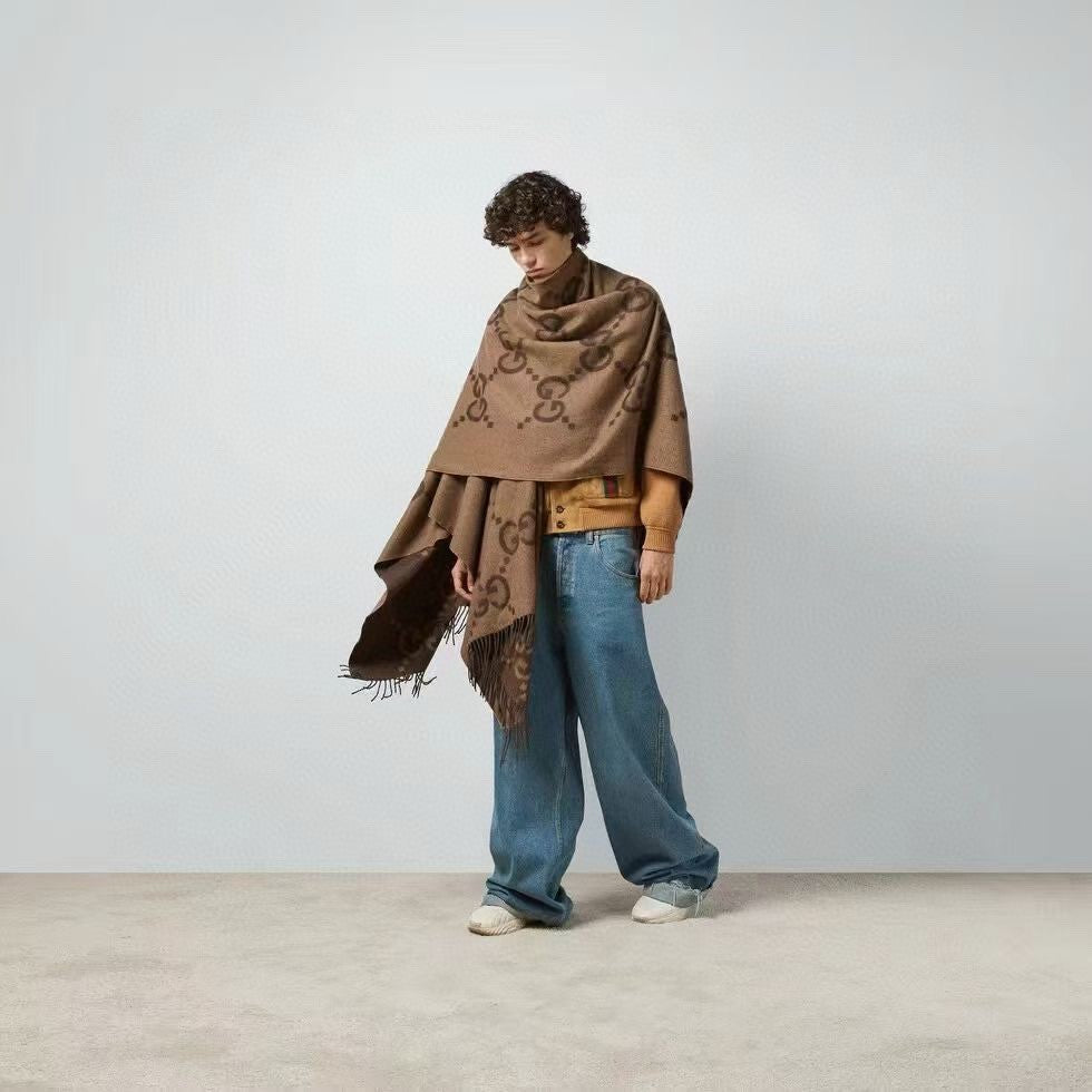 Worth the Hype – The Ultimate Winter Scarf-0016 Lxucase