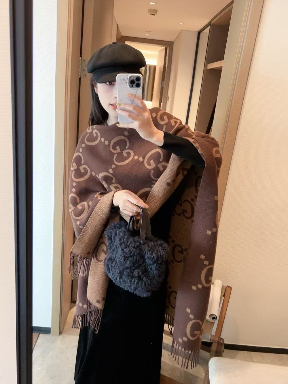 Worth the Hype – The Ultimate Winter Scarf-0016 Lxucase