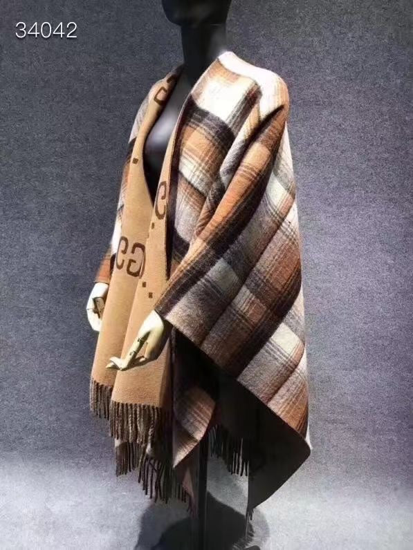 Worth the Hype – The Ultimate Winter Scarf-0017 Lxucase